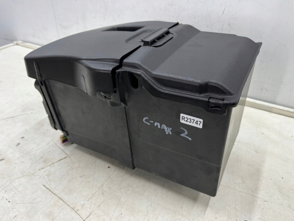 Основа акумулятор ford c-max mk2 focus mk3 kuga mk2 12-19r. корпус Зі Шроту