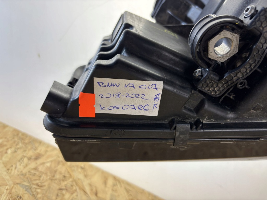 фото №8, Bmw x7 g07 2020 лампы передние