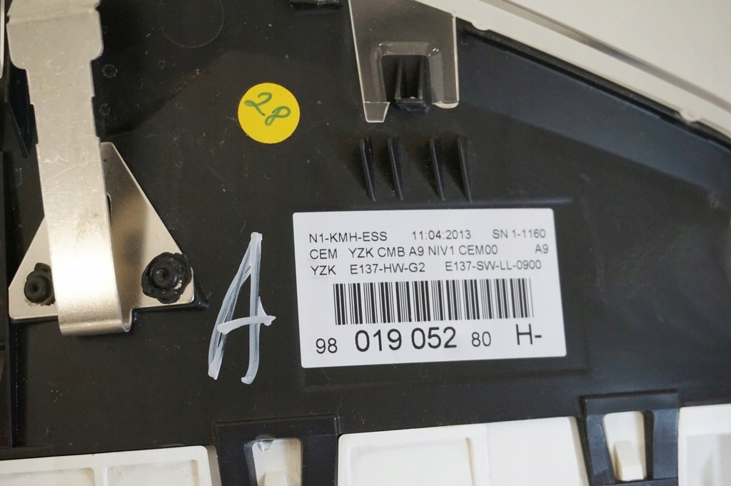 фото №6, Лічильник прилади peugeot 208 1.0 vti eu 9801905280