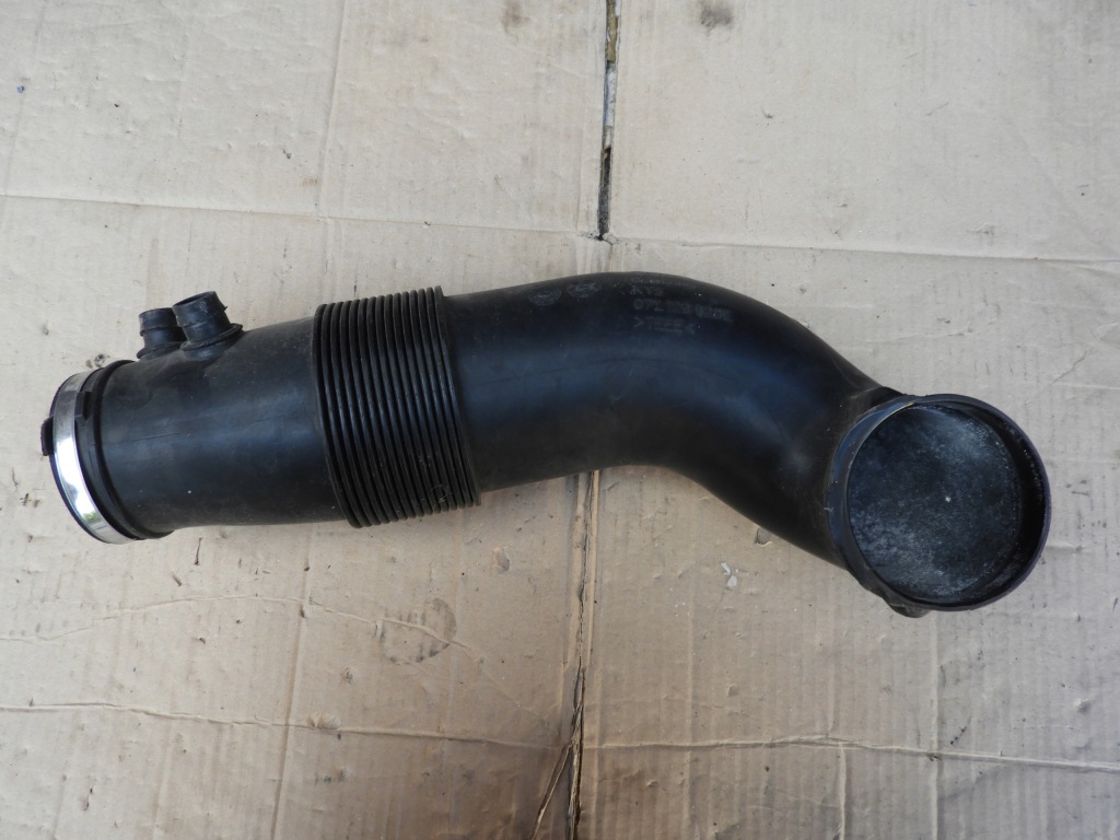 фото №3, Audi a8 s8 d3 5.2 труба wąż воздуха 07l129628