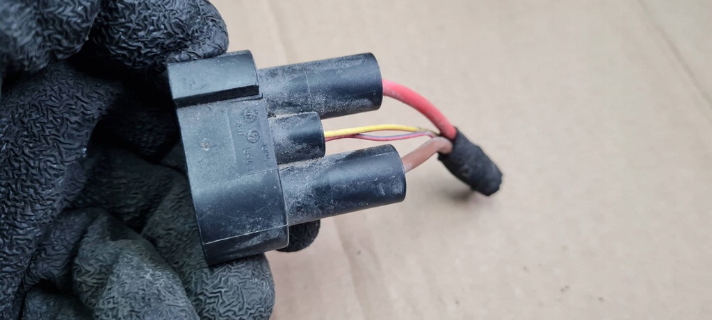 фото №6, Q5 80a штекер вентиляторів 1k0906234c a4 b8 b9 a5 8w q7 4m