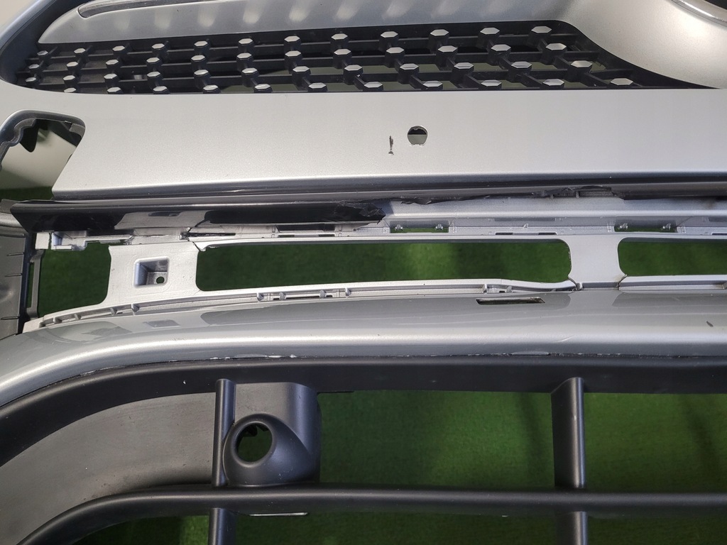 фото №11, Mercedes gla h247 a247 w247 247 amg бампер перед передний решётка радиатора решётка радиатора плита