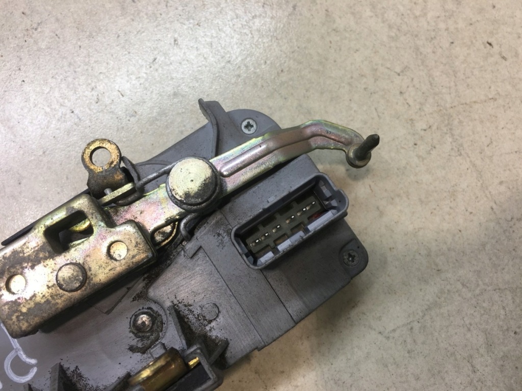 фото №4, Замок дверь правый перед 807 2.0 hdi 6 pin