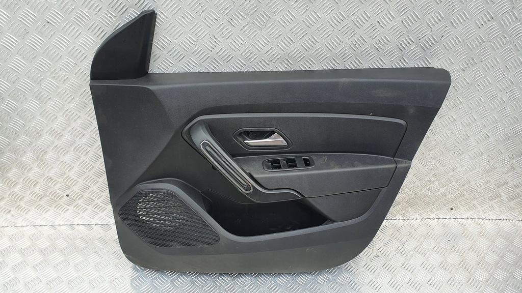 фото №1, Обшивка дверь правый перед dacia duster ii 17-