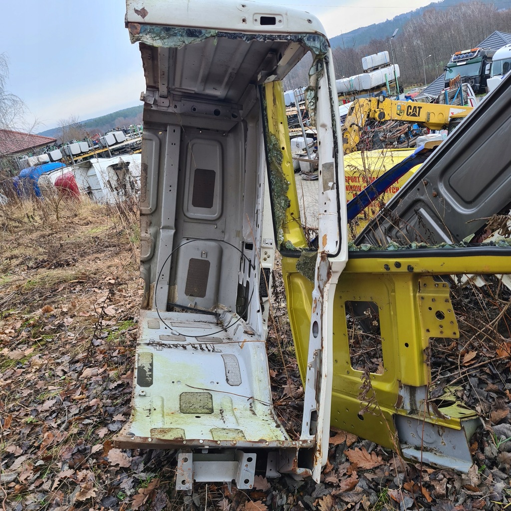 фото №8, Daf cf 106 кабіна чверть обшивка bok