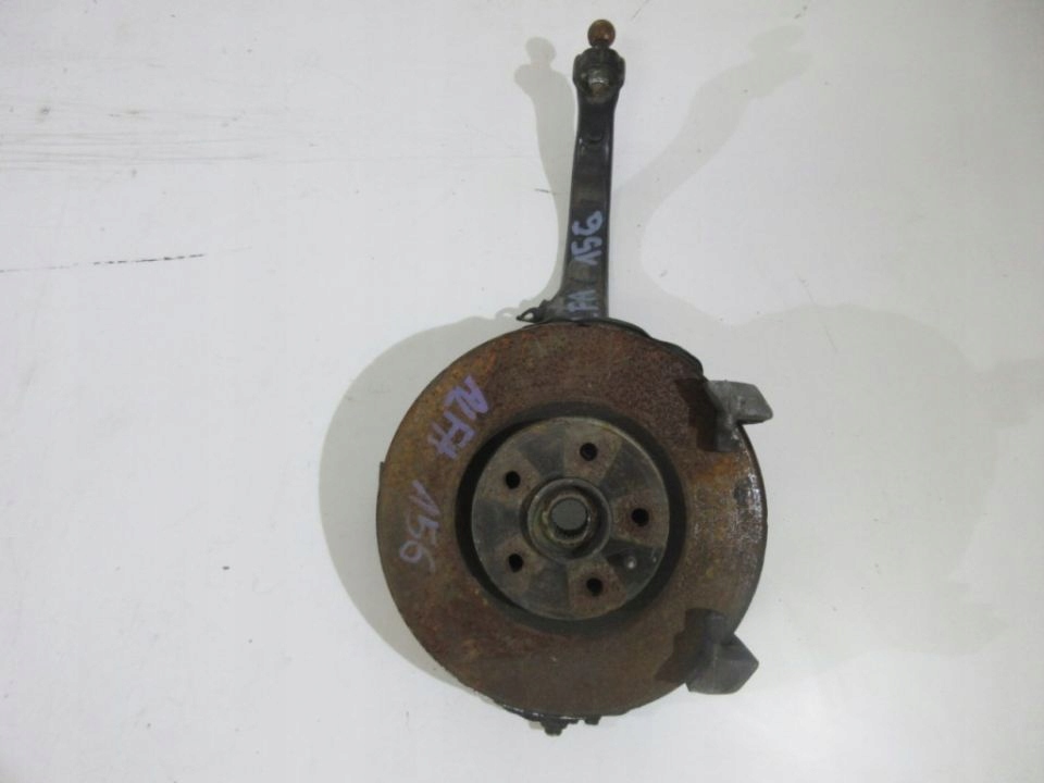 Купити Поворотний кулак права alfa romeo 156