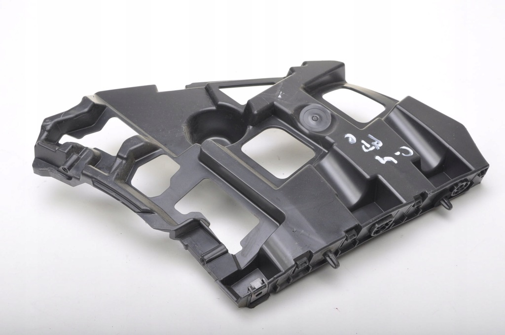 фото №1, Citroen c4 iii e-c4 напрямна бампера правий задня 9830714280