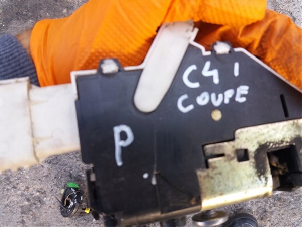 фото №5, Замок правый пассажира citroen c4 i 3d coupe hb 9681332080 europa 6p 6pin