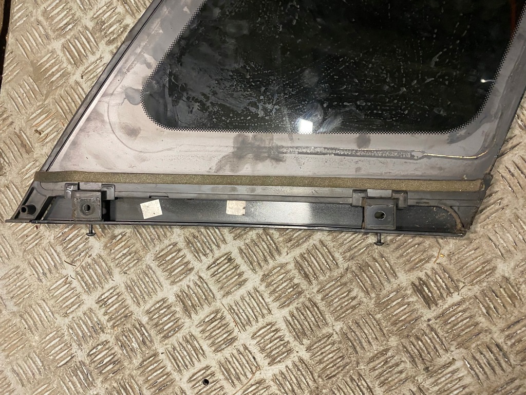 фото №4, Скло кузовна правий задня mercedes w251 r-klasa 06r. as3