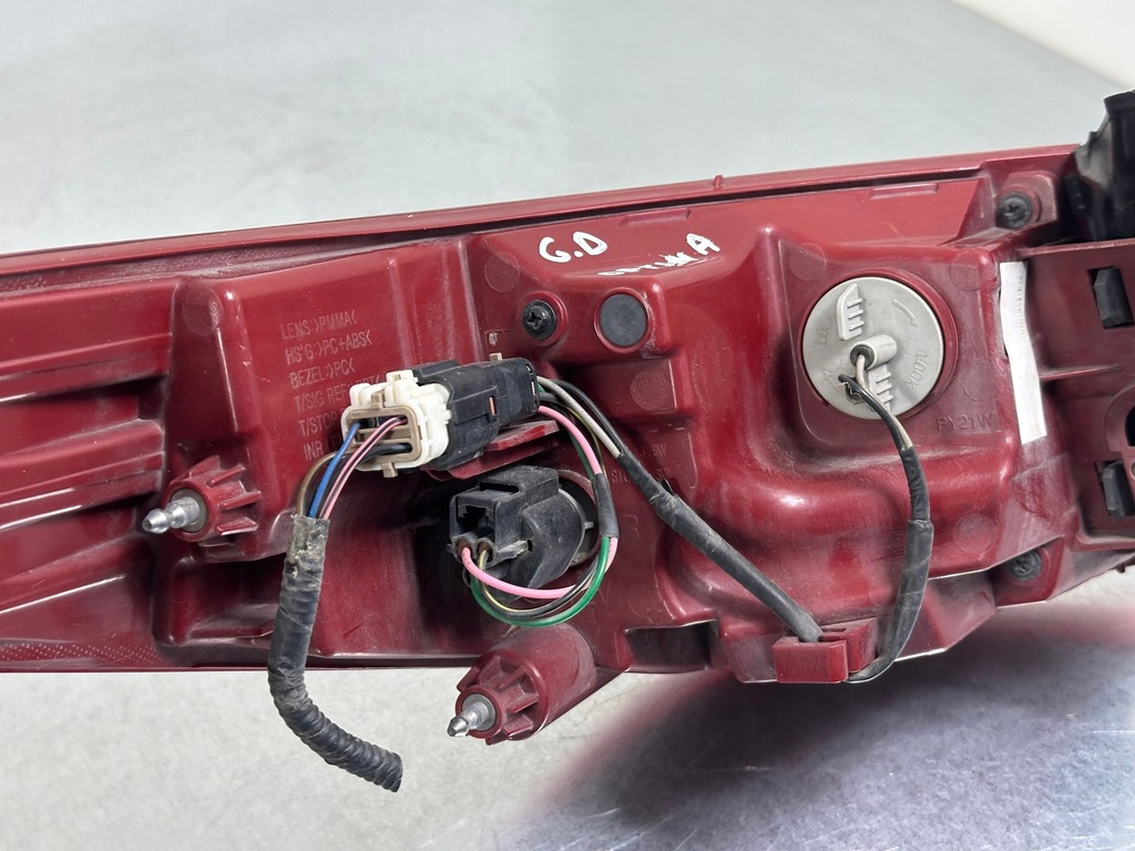 фото №6, Kia optima 2018 задняя сторона правая лампы задние 92402d4400