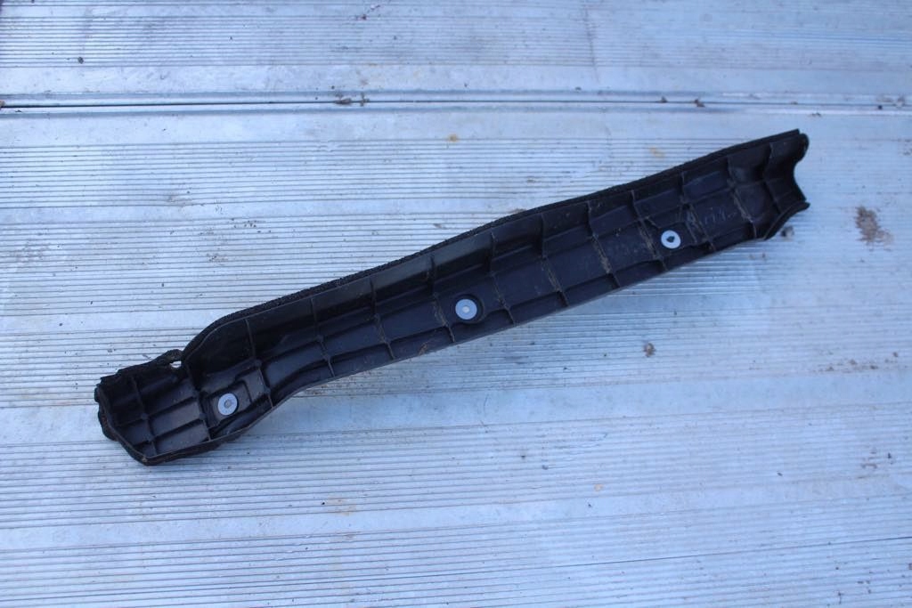 Молдинг заглушка крила лівий перед lexus ux 250h 2021 Недорого