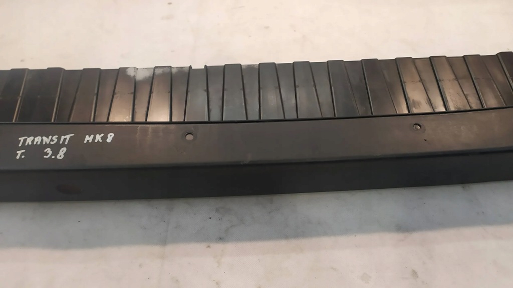 фото №2, Бампер задня задній ford transit mk8