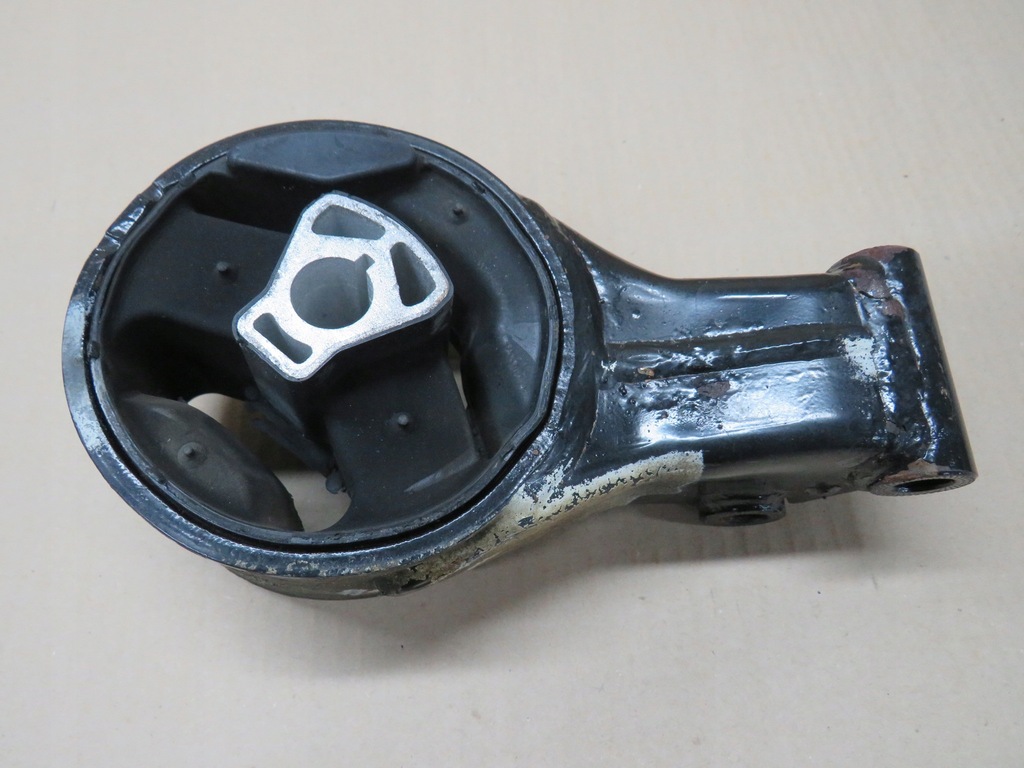 фото №1, Opel insignia a lift 2.0 cdti подушка кронштейн двигателя 13228303