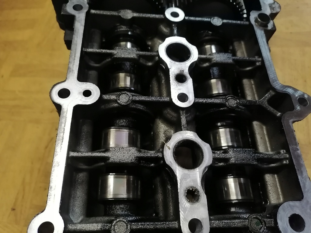 фото №10, Крышка клапанов opel 1.9 z19dth