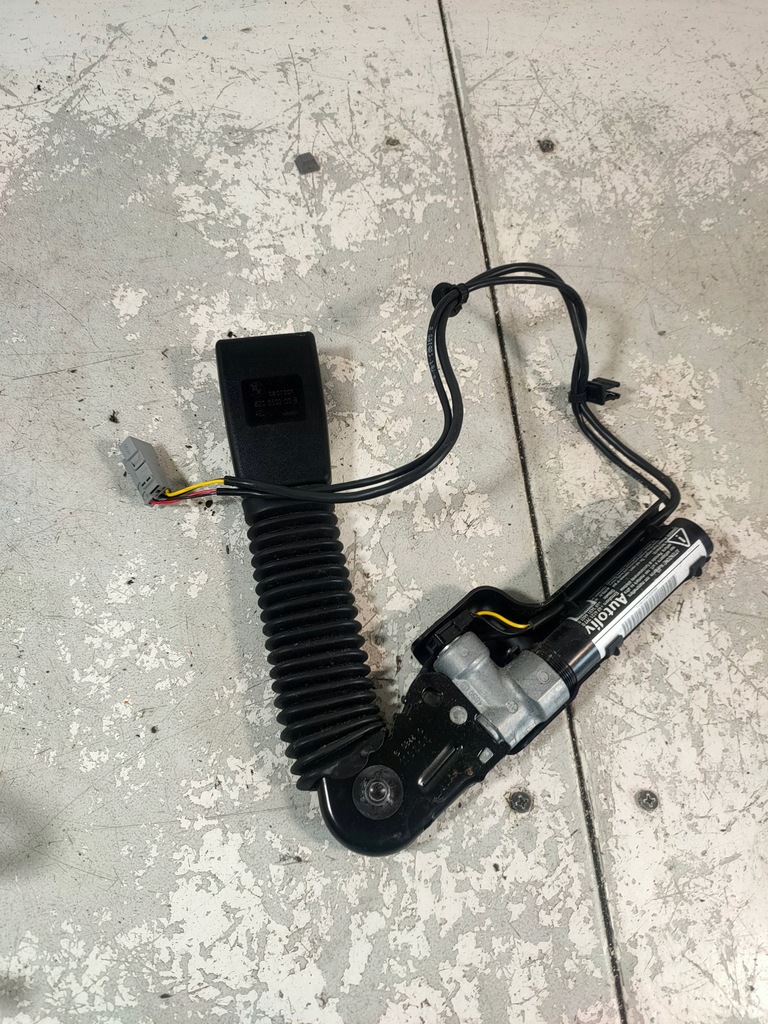 фото №1, Натяжитель поперечина безопасности правый перед 7211591 mini cooper r57