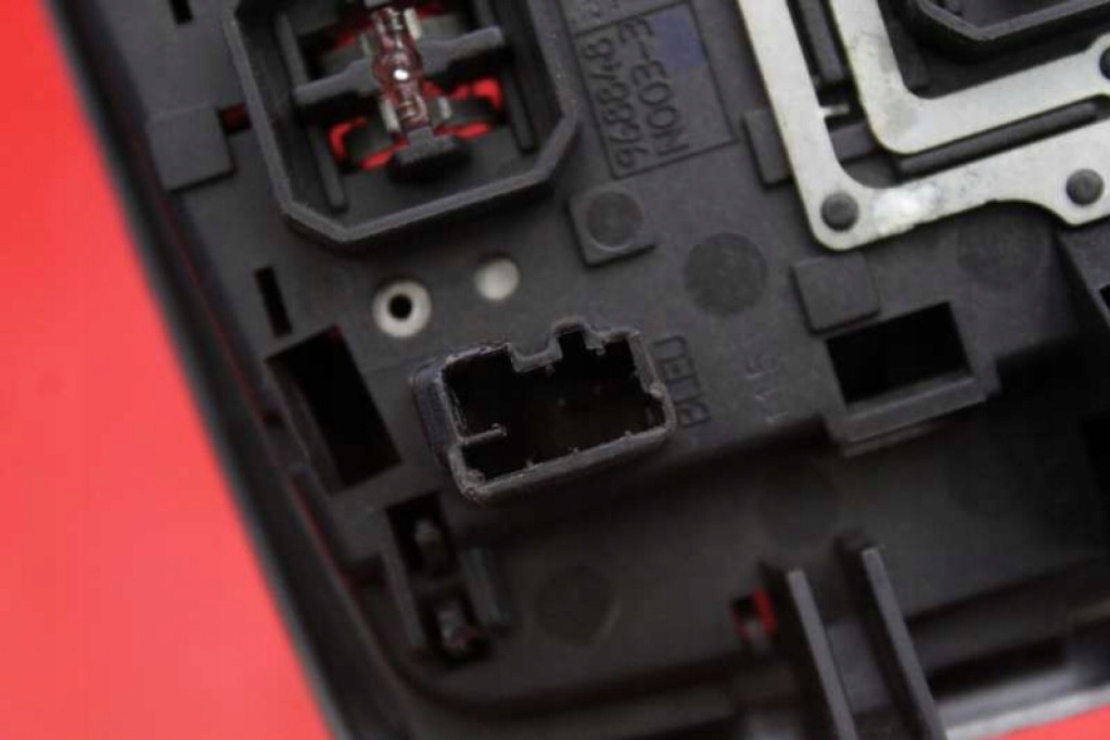 фото №7, Лампа освітлення салону перед 968848 peugeot 508 1 i 10-14