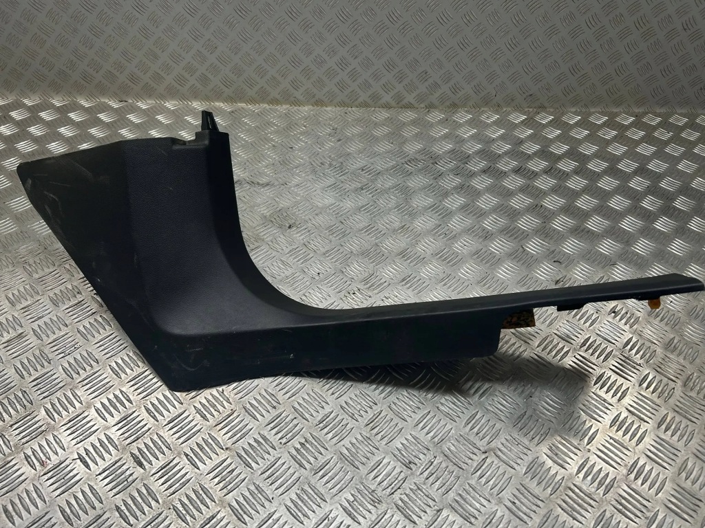 Защита накладка порога  правый  передок  alfa romeo stelvio 156128747 Цена