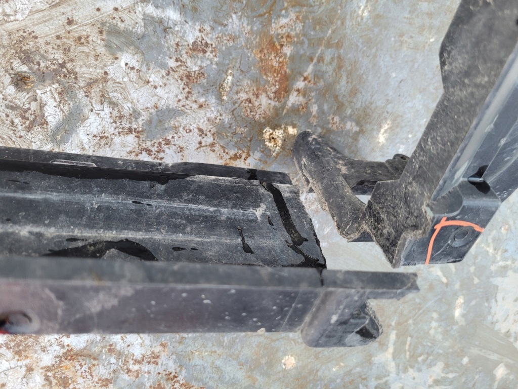 фото №9, Skoda octavia 3 iii 5e pas передний усилитель