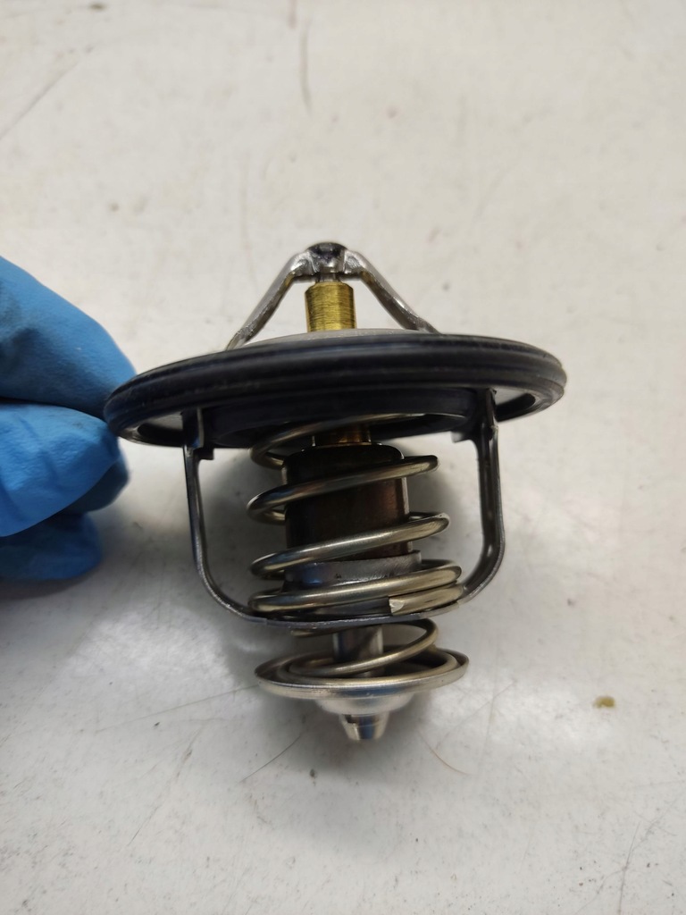 фото №1, Mitsubishi outlander 2014 термостат 1305a283