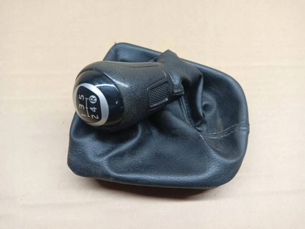 фото №1, Ручка перемикання передач vw up 1s0711113b