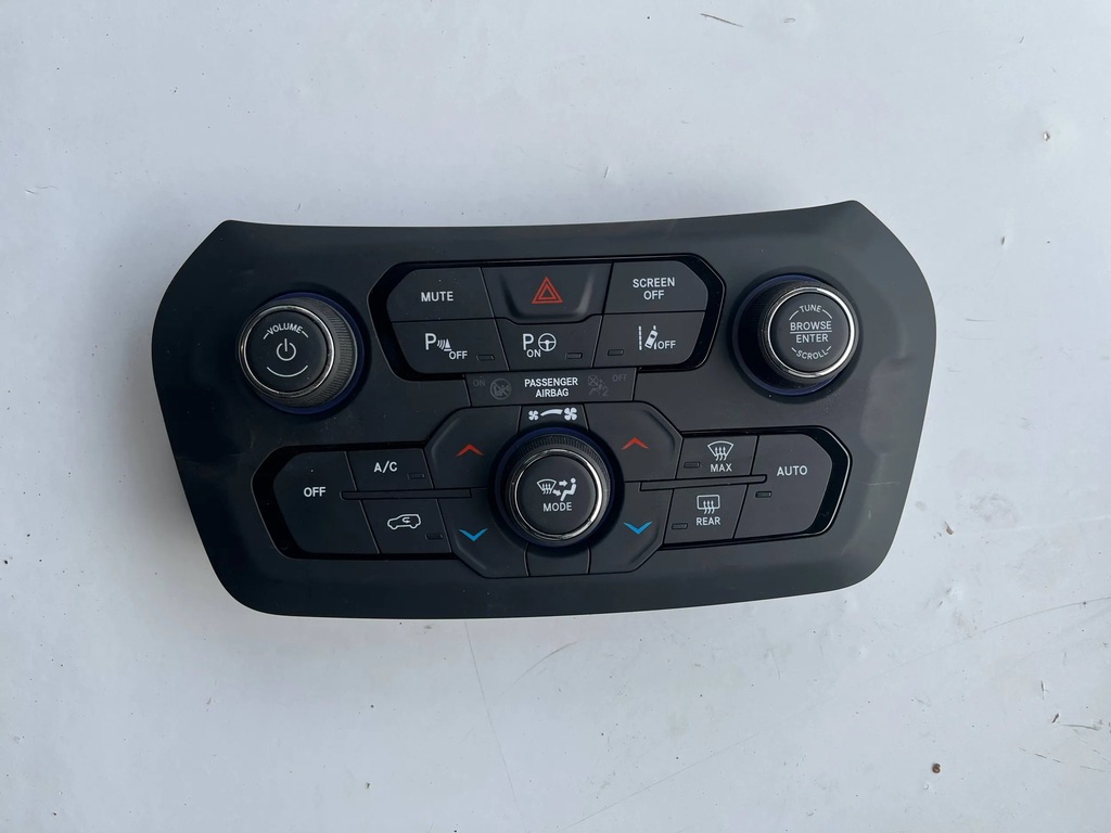 фото №1, Jeep renegade lift панель кондиціонера 2018-