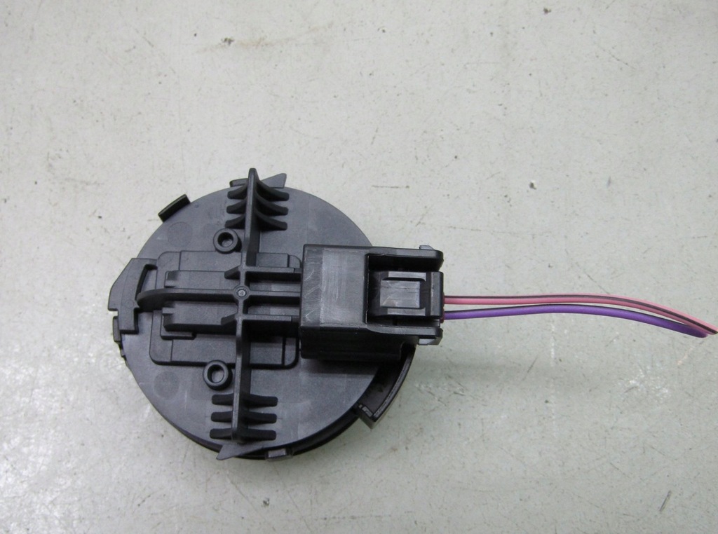 фото №1, Mazda mx-30 22r датчик модуль с дверь перед передний передних bcka-57kc0