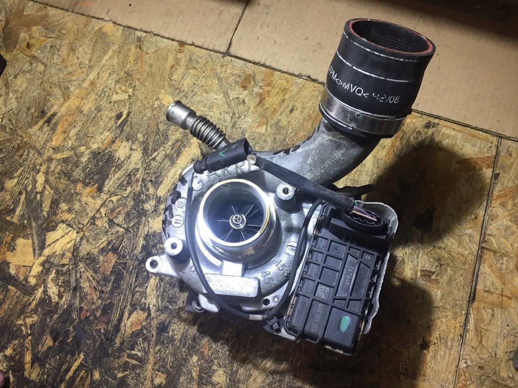 фото №5, Audi a5 8t 3.0 tdi турбонагнетатель 059145722s