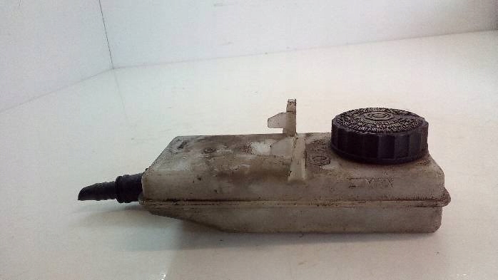 фото №5, Бачок жидкость усилителя peugeot 307 2002r.