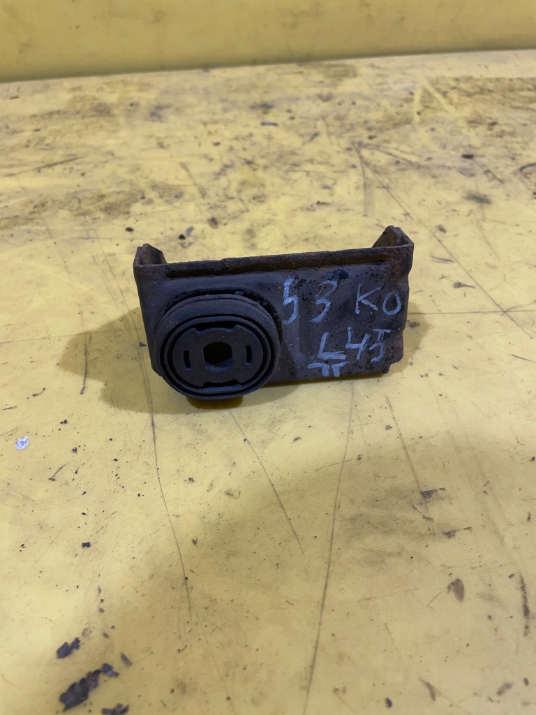 фото №1, Alfa romeo giulietta кронштейн радиатора левая