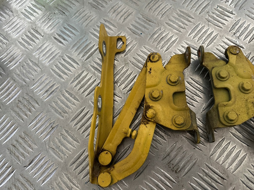 фото №3, Opel corsa d петли капот z40q