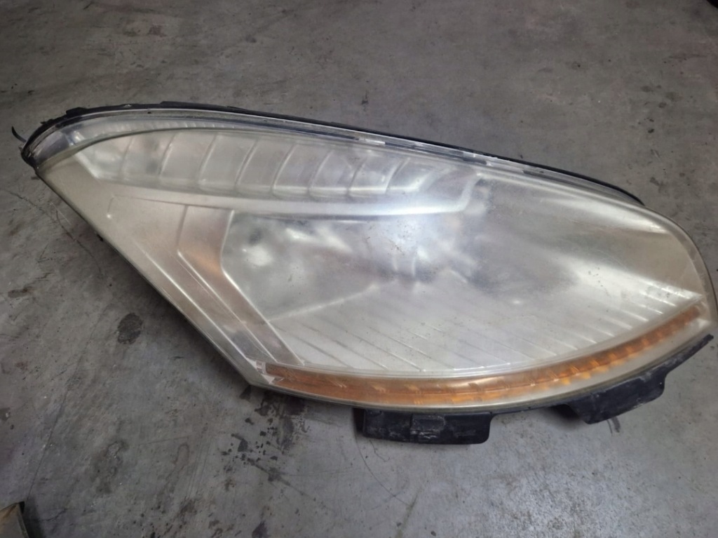 фото №2, C4 picasso i лампа права фара правий