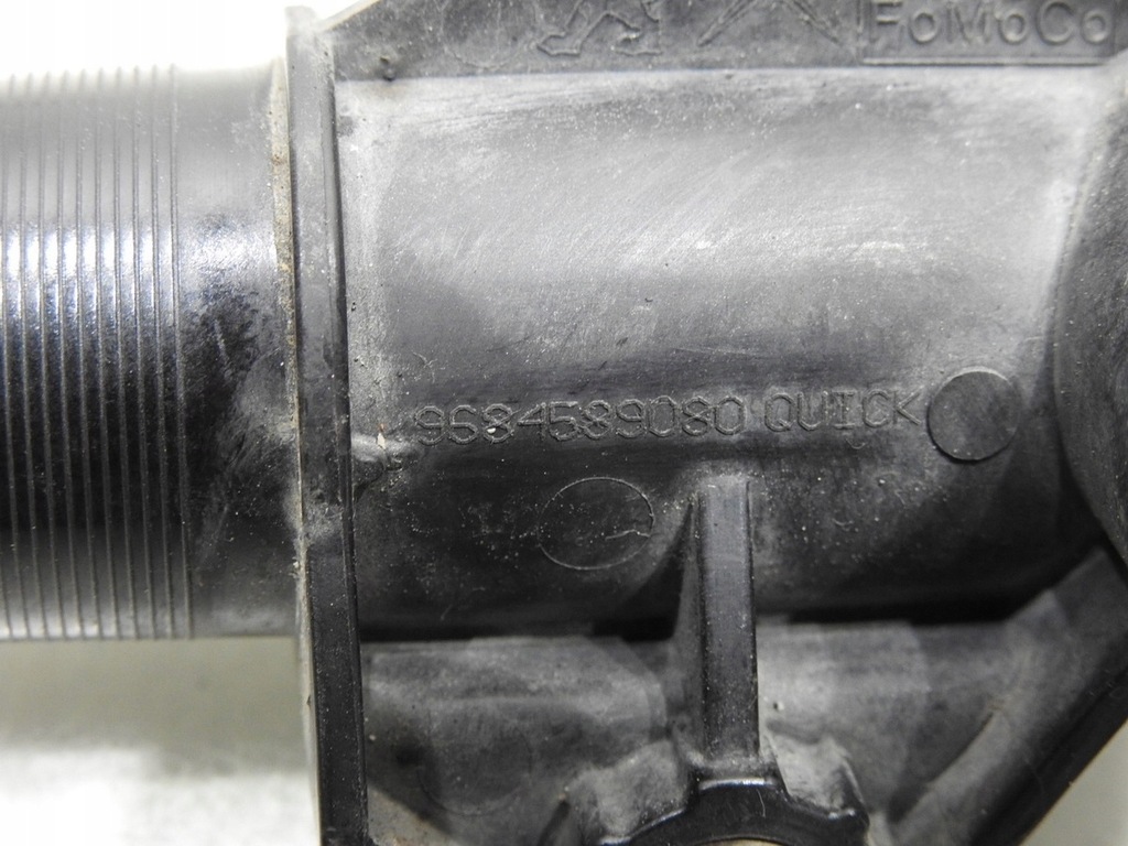 фото №8, Патрубок wody citroen c3 picasso 1.6 hdi 9684589080