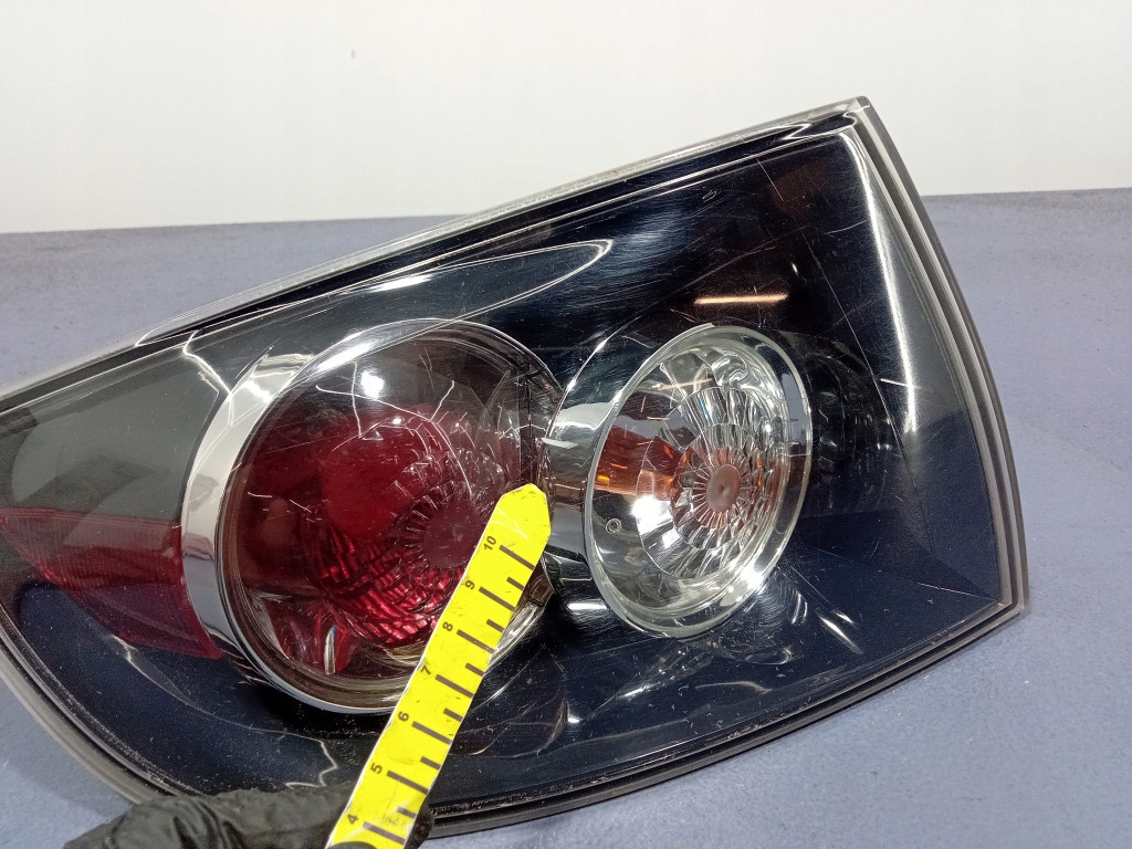 фото №6, Mazda 3 i bk lift sedan 06- лампа задня ліва зовнішня p6340