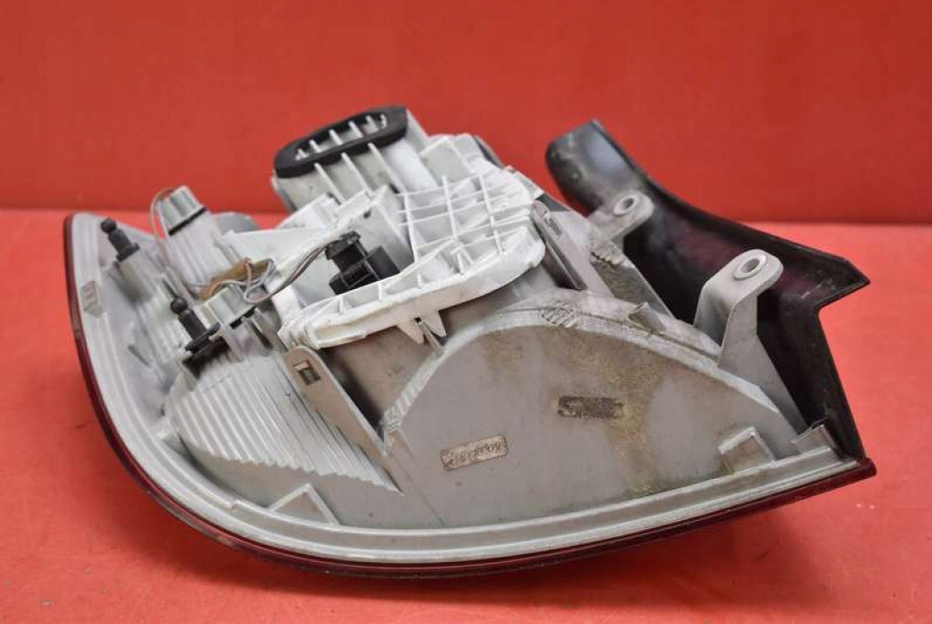 фото №7, Лампа права задня задня 5jh945096 skoda rapid hb 12-17