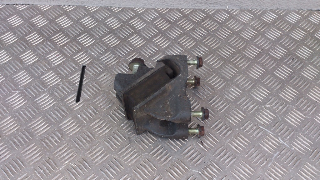 фото №5, Подушка подушки безпеки двигуна перед daf 105