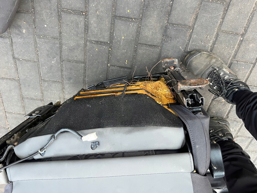 фото №8, Сидіння водія лівий заднє сидіння пасажира renault maxity 06-