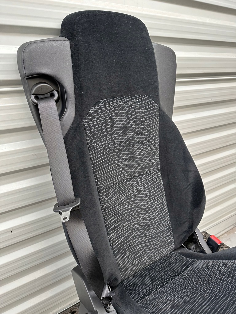 фото №2, Mercedes actros mp4 сиденье пассажира