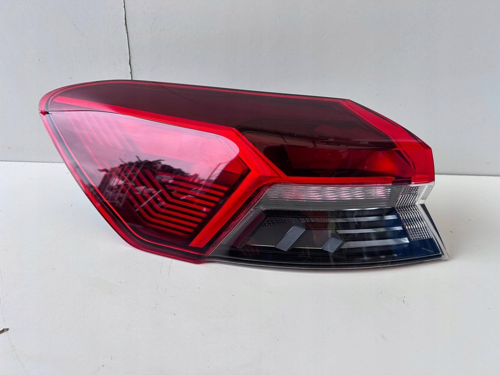 фото №1, Audi q4 e-tron лампа лівий задня 89a945091