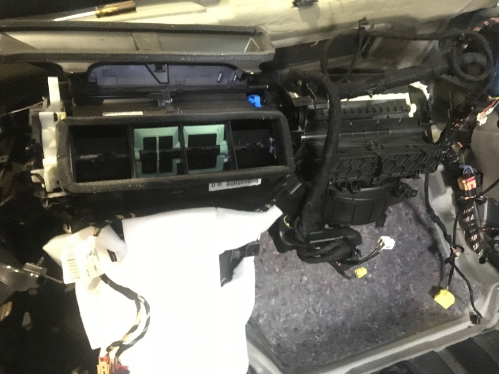 фото №1, Отопитель seat leon iii golf vii 5q1816005ad