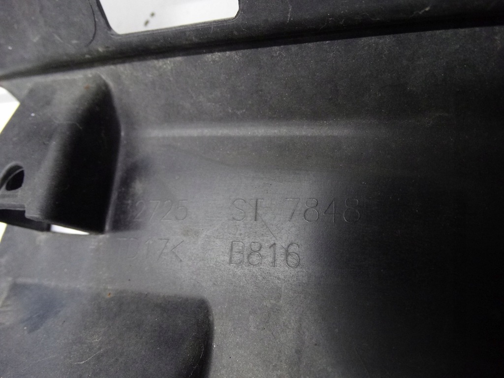 фото №12, Maserati levante 16- бампер задній 32725st7848 оригінальний