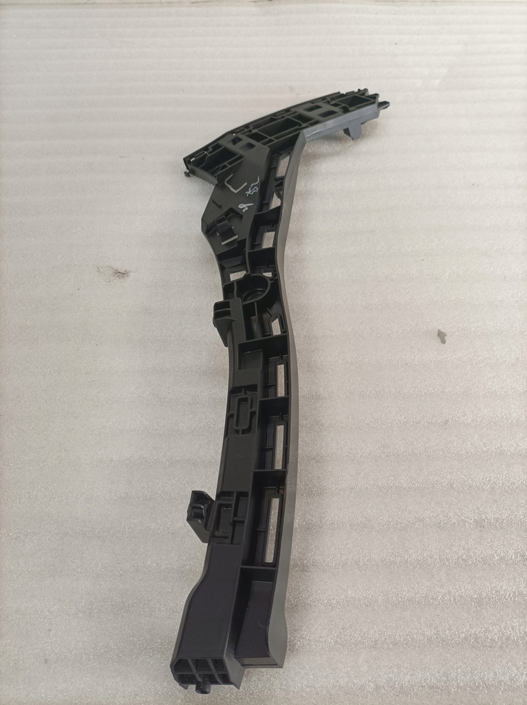 фото №1, Vw id3 направляющая бампера