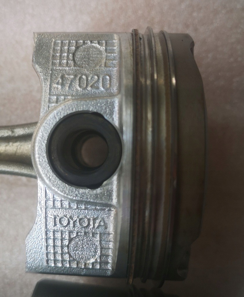 фото №5, Поршень + шатун toyota 1.3 vvti 1nr