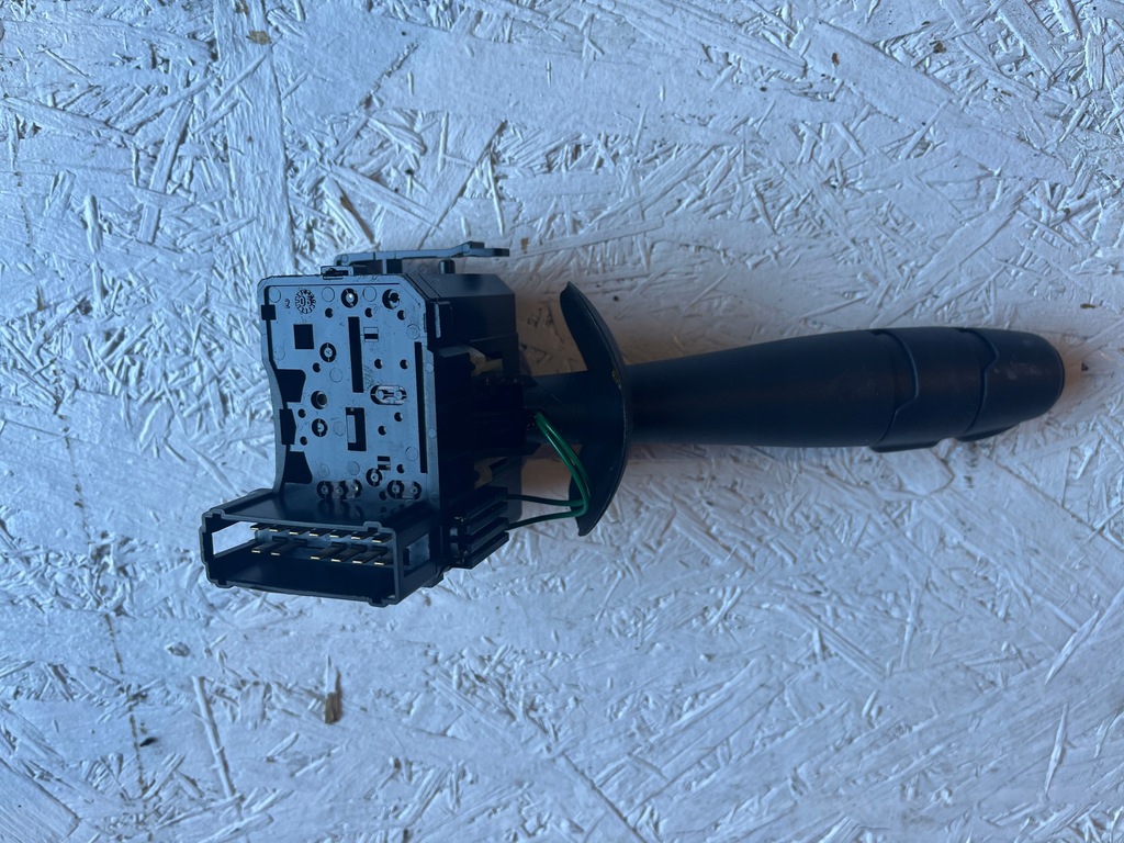 фото №2, Переключатели переключатели renault espace iv 8200328894