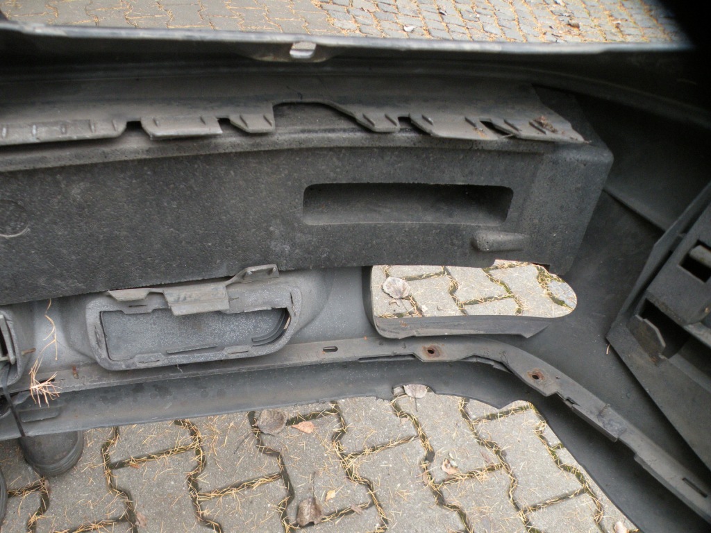 Volvo 960 бампер перед 433-22 в Україні