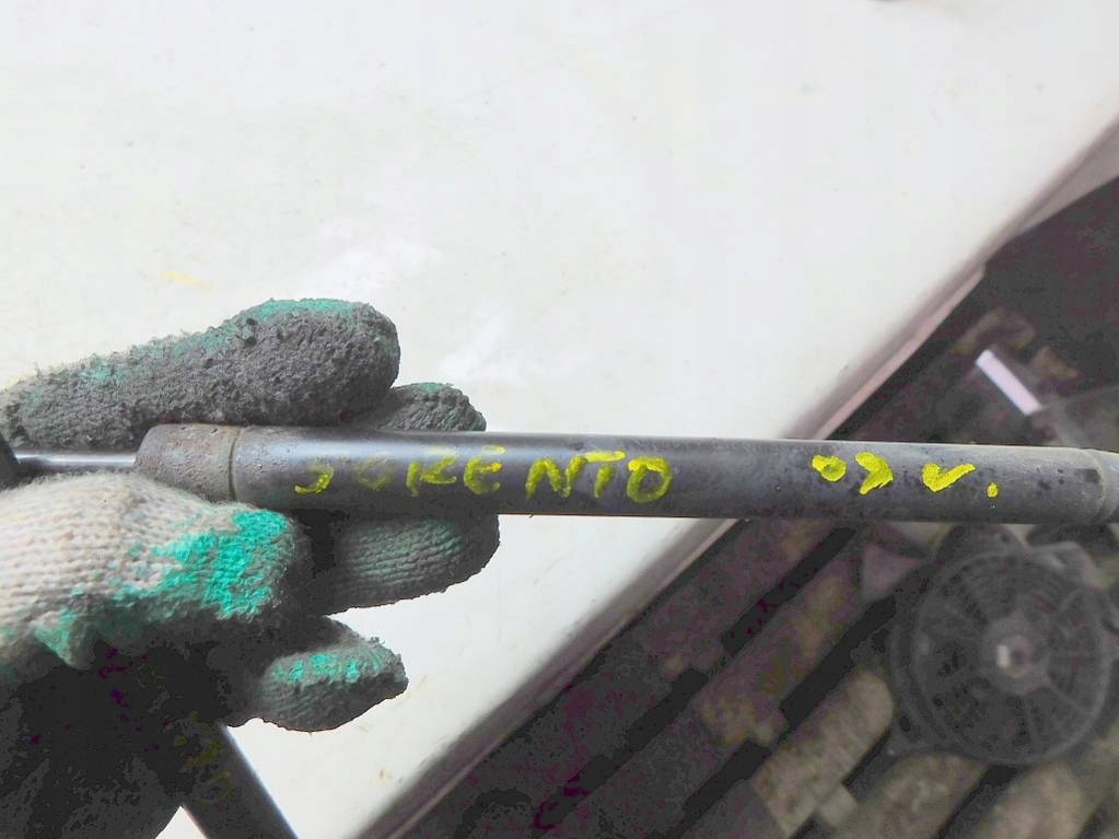 фото №7, Kia sorento i 2.5crdi 2009r амортизатори кришки задня