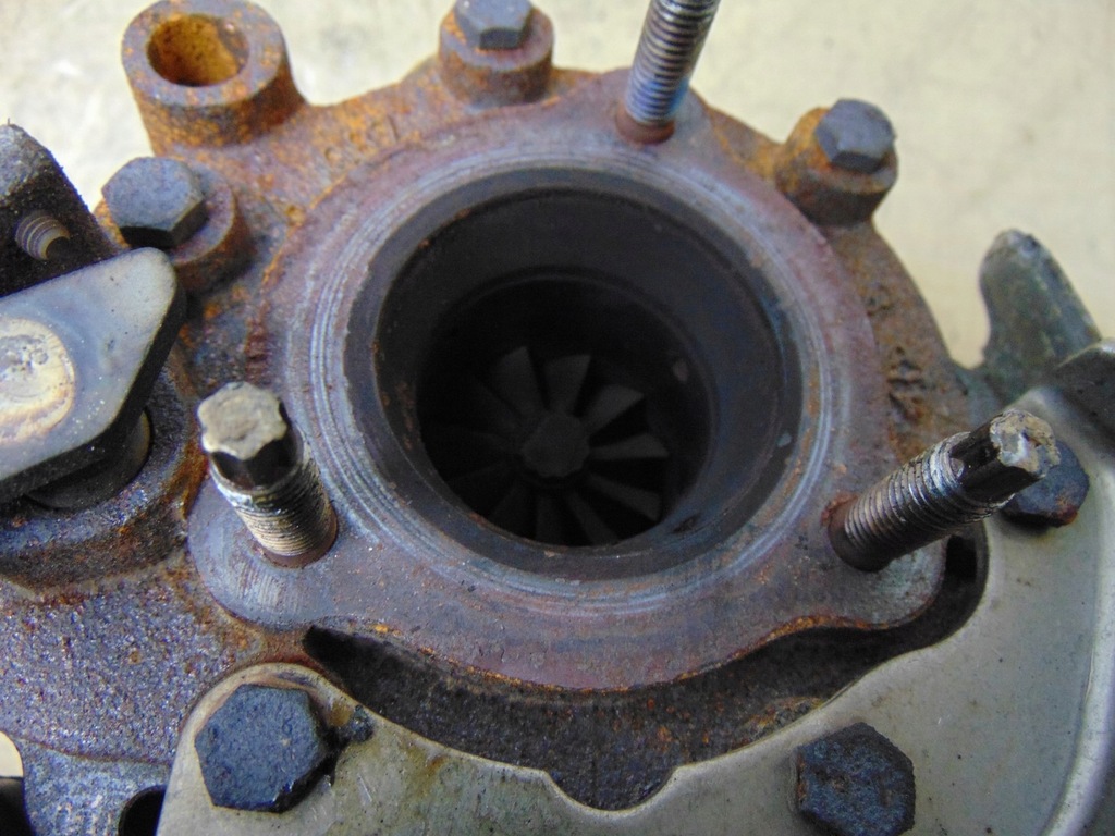 фото №11, Турбонагнітач toyota avensis t27 2.0 d4d