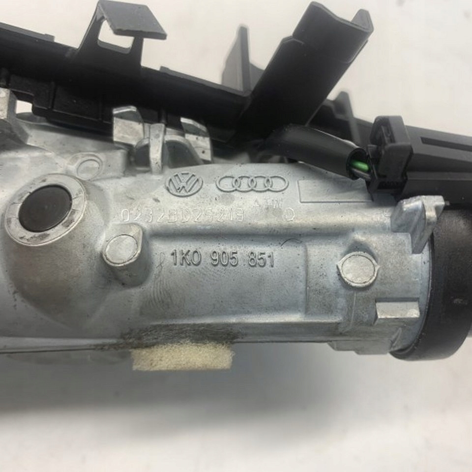 фото №8, Замок зажигания + 2 x ключ pilot kpl. vw t-roc 2ga 19r