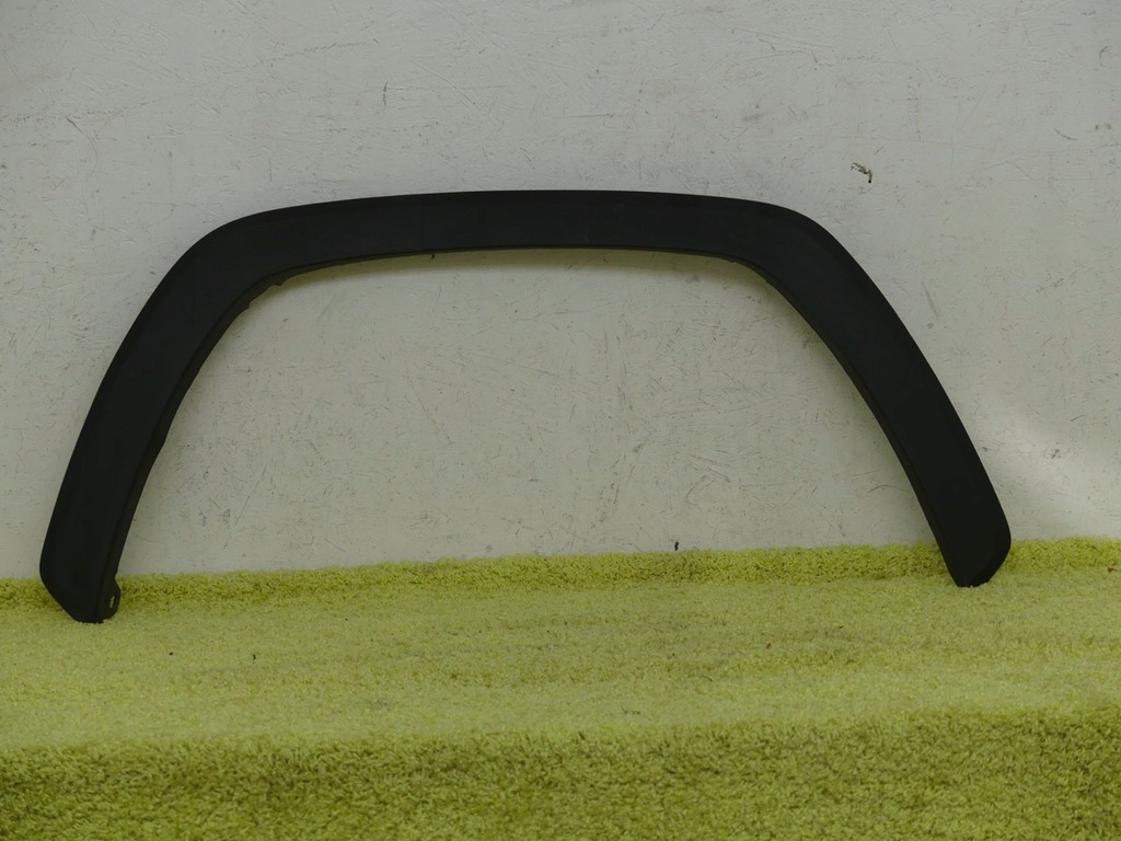 фото №1, Молдинг крыло перед правая rav4 v 5 19- структура оригинал