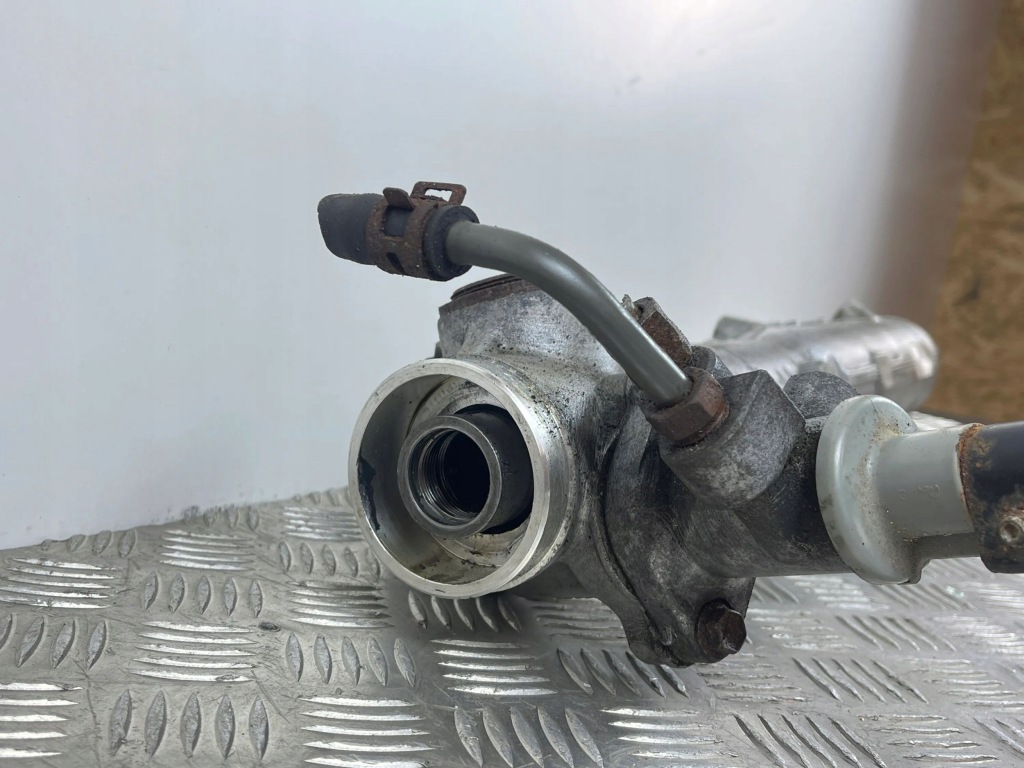 фото №5, 2015 lexus lx 570 рулевая рейка 8001660an