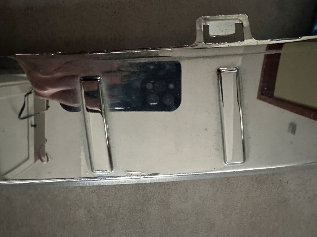 Хром молдинг бампера задняя a2518852021 mercedes w251 lift r amg Доставка